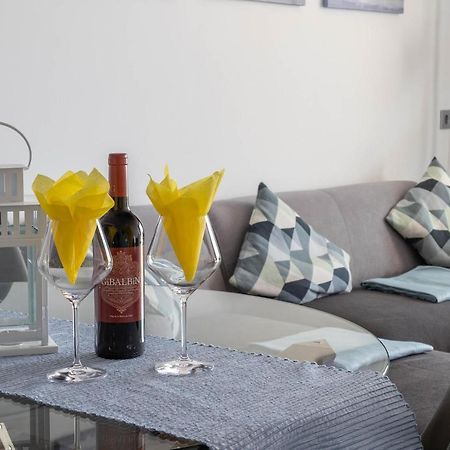 Apartment Arce Frontline Seaview Nerja Exterior photo